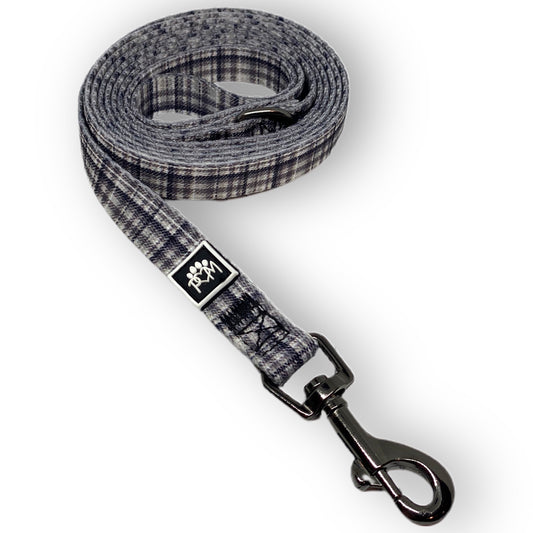 Plaid Pawty Leash